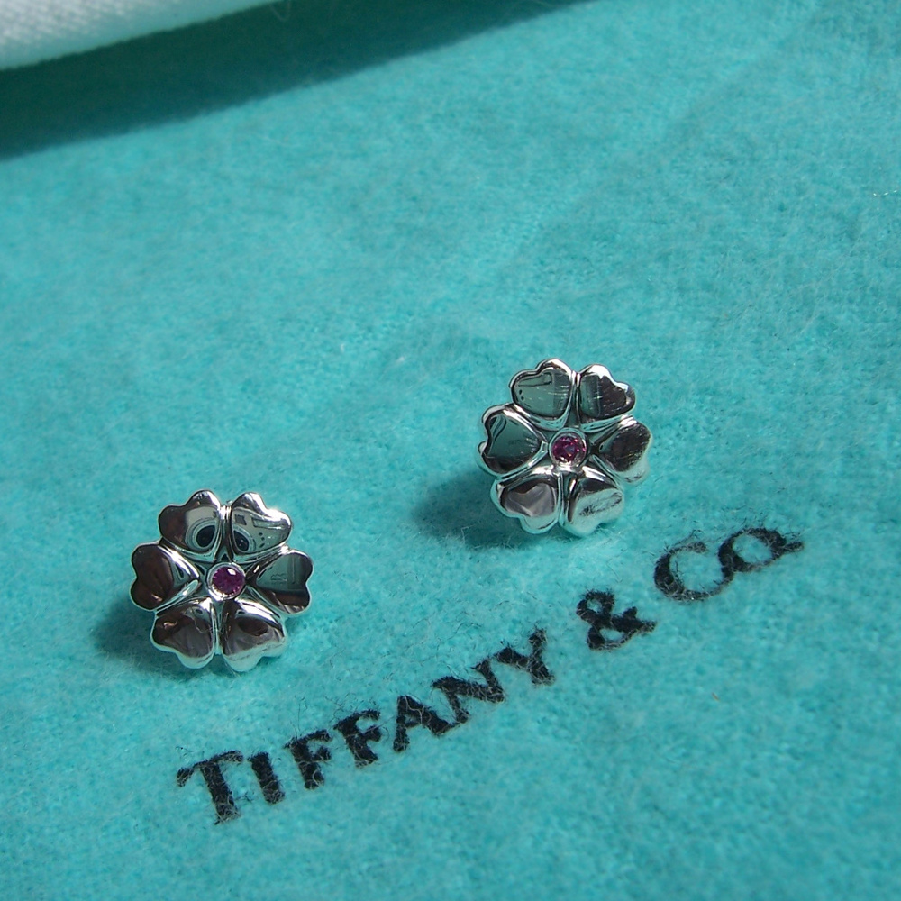 Tiffany & Co. Paloma Picasso Hearts Earrings